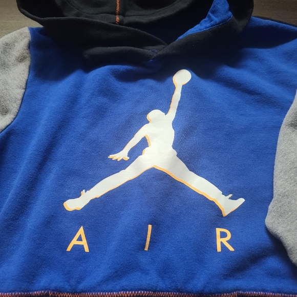 Jordan Sweatshirt - Picture 2 of 2